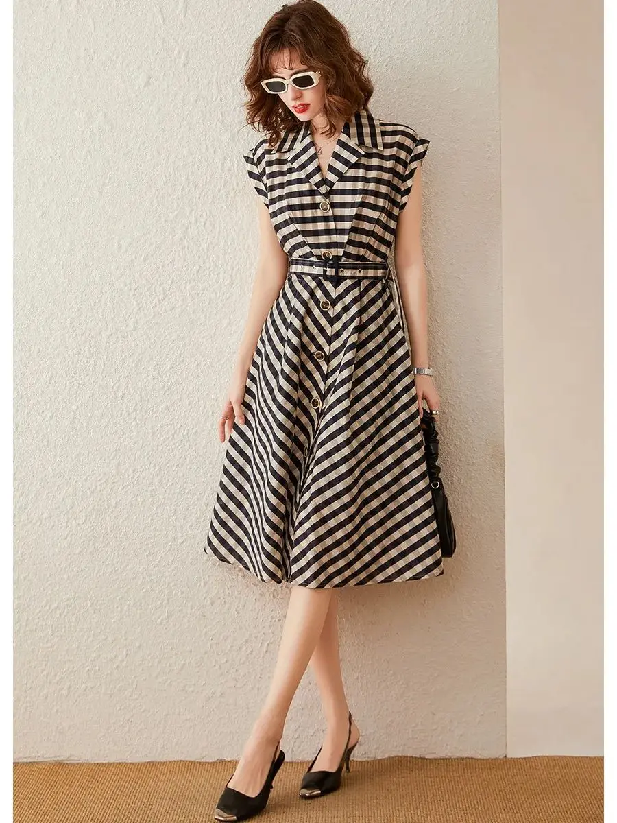 LOUIS YAO Women Dress 2024 Summer Turn Down Collar Short Sleeve Elegant Check Retro Style High Waist With Belt A-line Long Dress