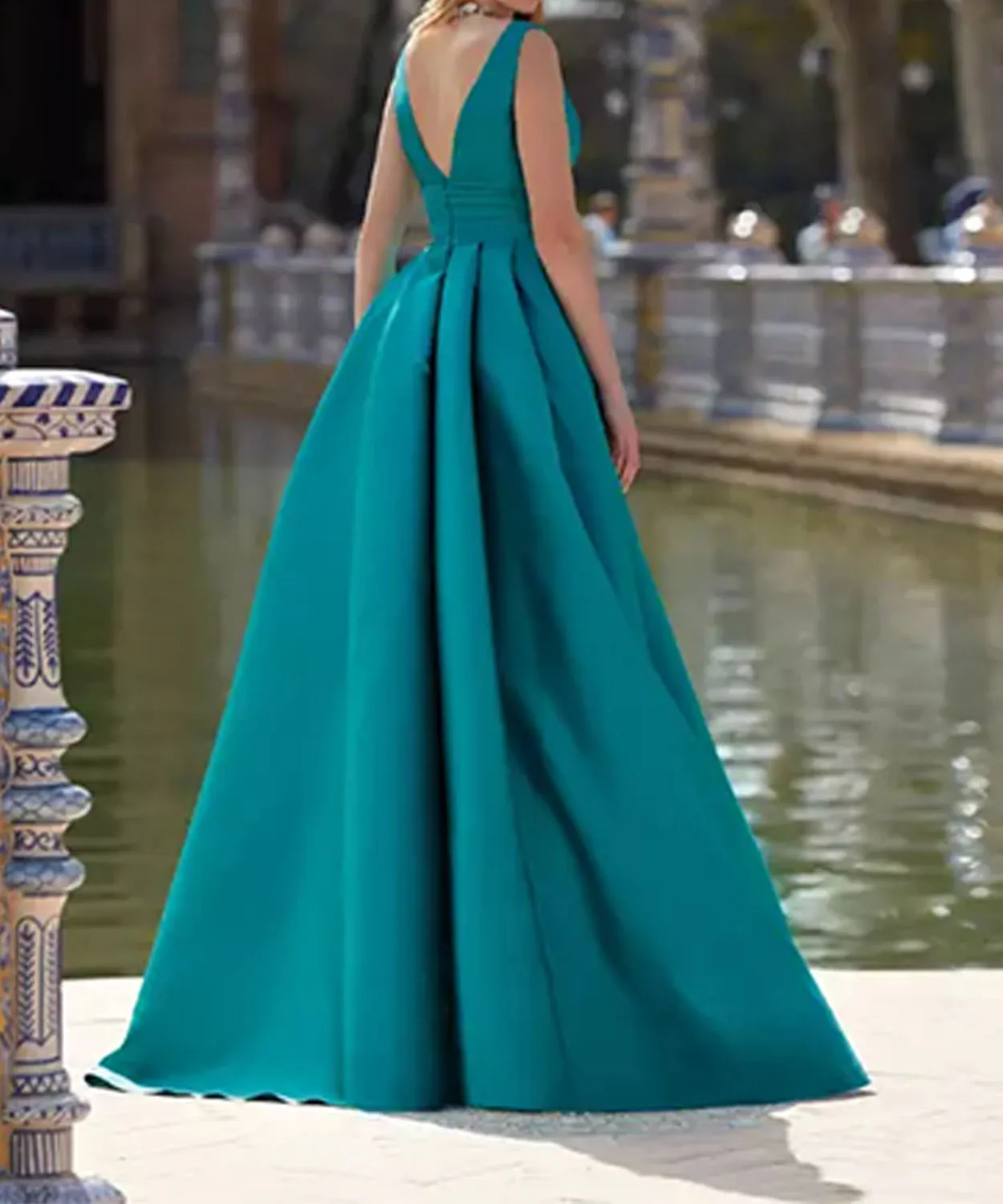 A-Line Evening Dress Formal Prom Dress Elegant V Neck Sleeveless Sweep/Brush Train Elastic Satin Ruffles 2025 free customized