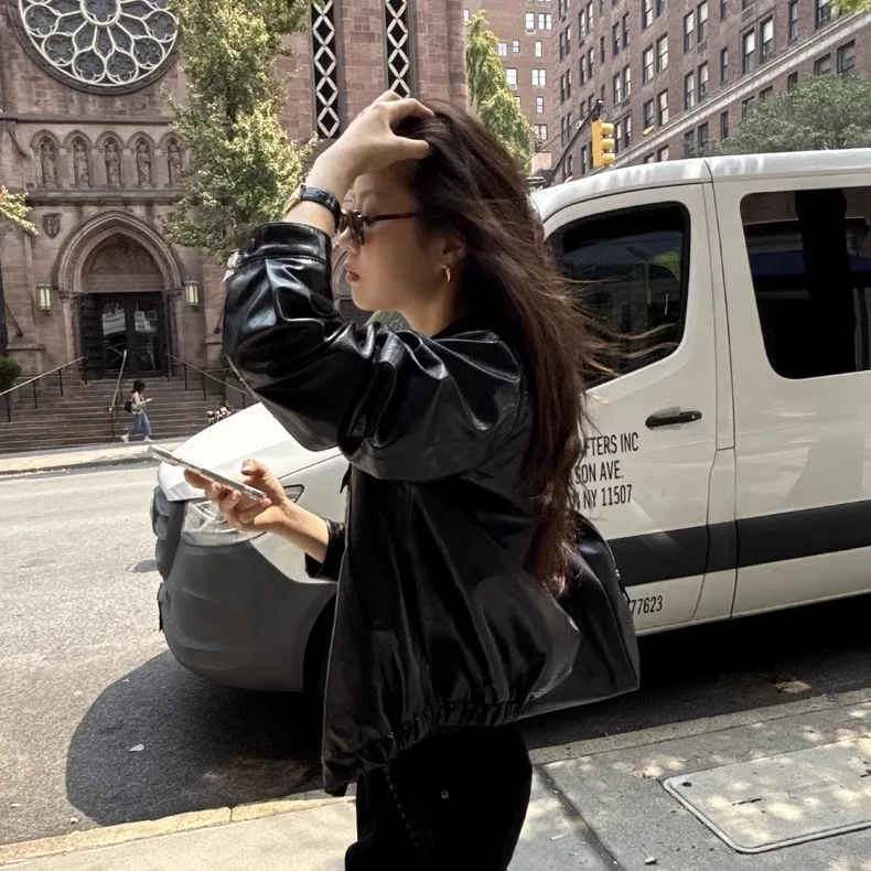 Loose Fit Glossy Bla Leather Jaet Stand Collar Casual Outerwear for Autumn Season TheBarnet Eight Milk Vintage Sle