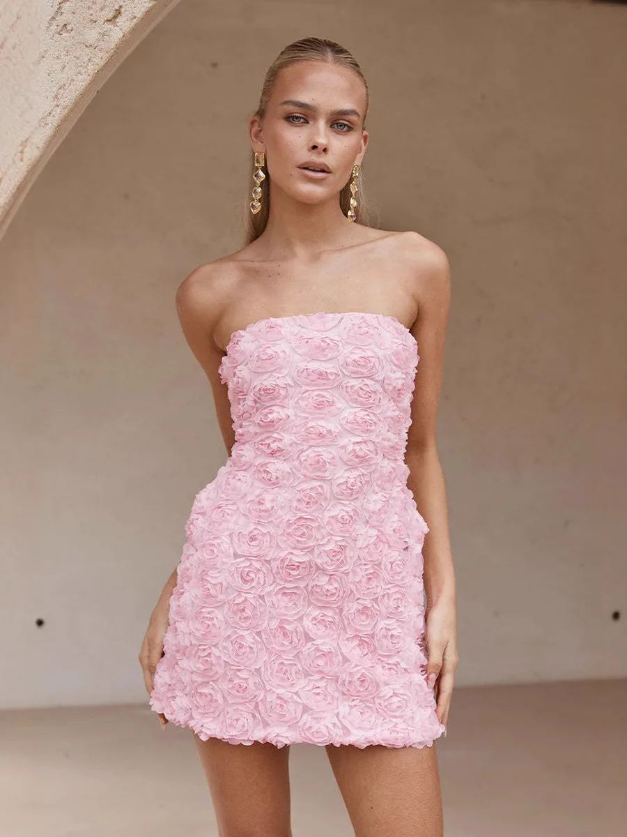 Floral Strapl Bodycon Dr عالي الخصر من ألياف البوليستر بدون علامة تجارية مجموعة صيفية أوروبية للسيدات من عمر 25 إلى 29 عامًا