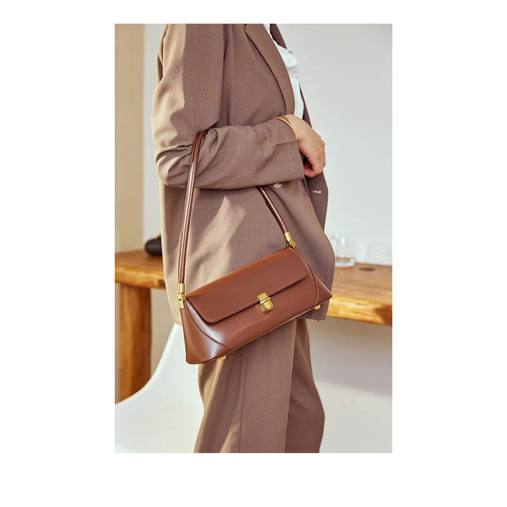 Vintage French style! High-end French bag, messenger bag, shoulder bag, suitable for commuting, shopping, and traveling