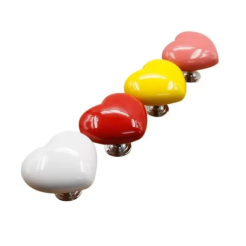 

1PcHeart Shape Toilet Presser Love Toilet Press Button Bathroom Water Tank Buttons Push Switch Bathing Room Decor Nail Protector