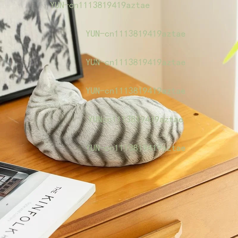 Sleeping Cat Model Resin Crafts Office Desktop Decoration Simulation Animal Statue Decoration Modern Style Home Decoration Art