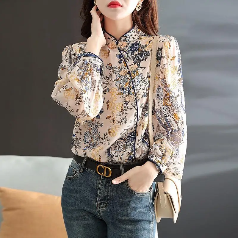 Chinese Stijl Disc Gesp Stijlvolle Stand Kraag Blouse Lente Herfst Spliced Vrouwen Plant Bloemen Gedrukt Elegante Losse Shirt