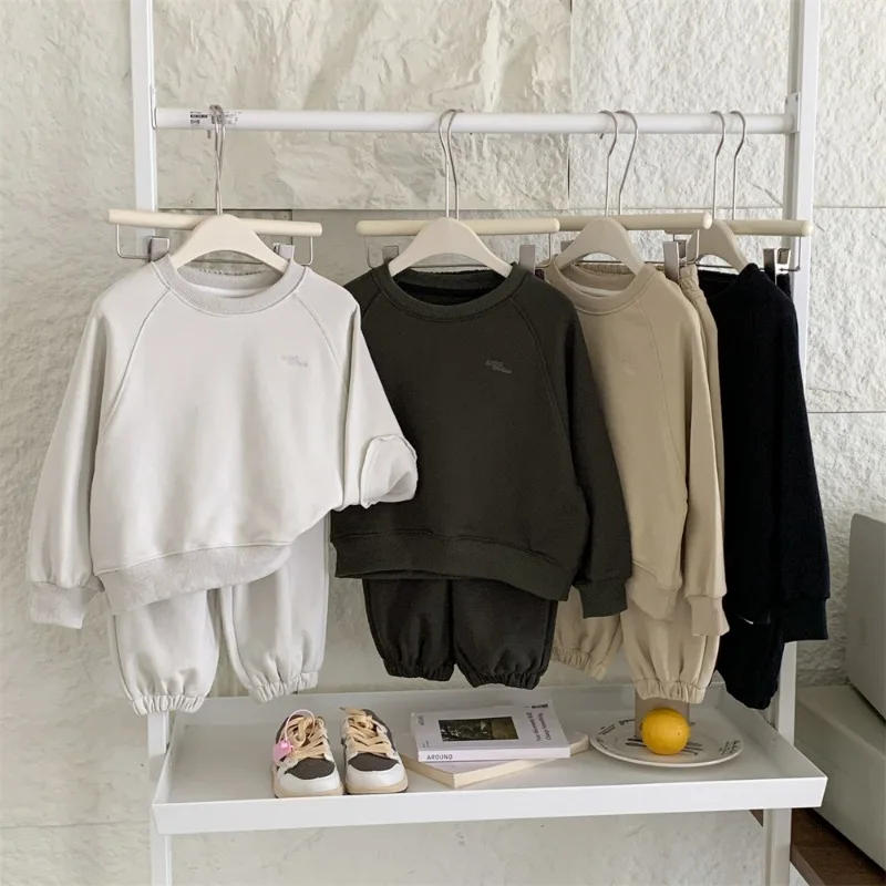 

2025 Kids Korean Fashionable Fleece Set Turn-down Collar Hoodie & Jogger Pants Girls Boys Sporty Daily 2-Piece Outfit