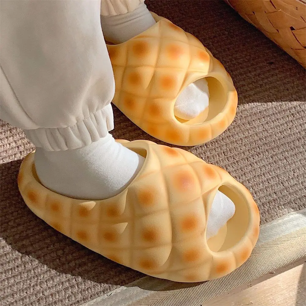 2025 designer falso abacaxi pão chinelos mulher chunky plana slides com eva nuvem sapatos para mulher 2025 verão praia flip flops