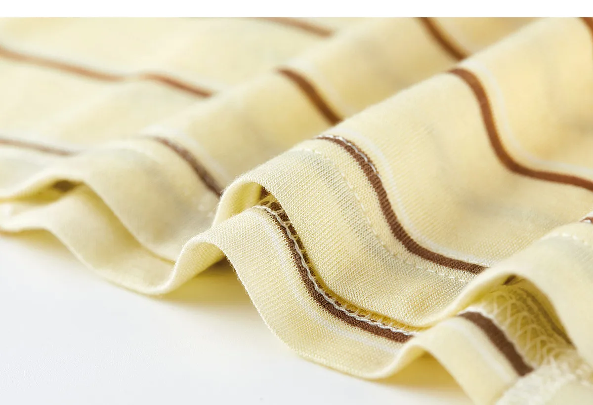 SENTUBILA Damen-Strickoberteil mit Rundhalsausschnitt und Kontraststreifen, Sommermode 2026, kurzärmeliges T-Shirt mit Twist-Front-Schlitz und Knöpfen Q62TC7208 – Detail 40