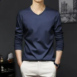Camiseta de seda de hielo para hombre, prenda informal coreana, versátil, de manga larga, con cuello en V, delgada, a la moda, novedad de otoño, Top2023
