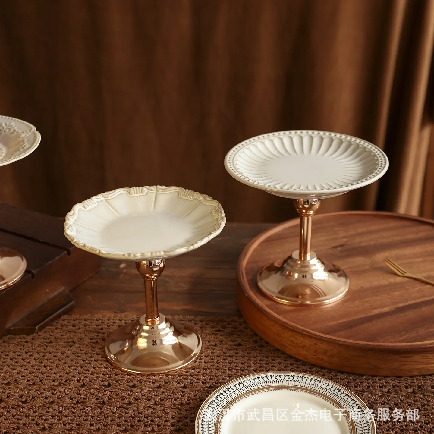 DSA French ceramic tall tray, relief fruit tray, light luxury afternoon tea snack dessert tray, exquisite high-foot