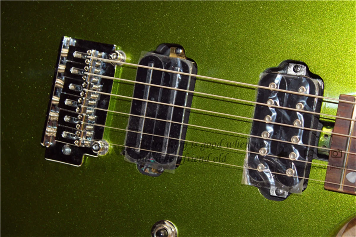 Classic Electric Guitar, ERN Metal Green Guitar, Small Tremolo Bridge, Dual Track Pickup, Locked Button, Active Battery Ca