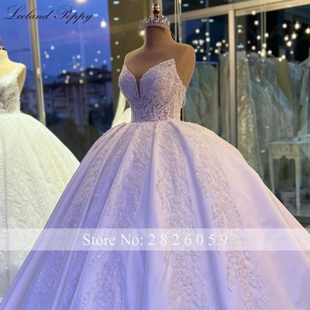 Lceland Poppy Customized Ball Gown Strapless Satin Wedding Dresses Beaded Lace Sleeveless Bridal Gowns with Chapel Train