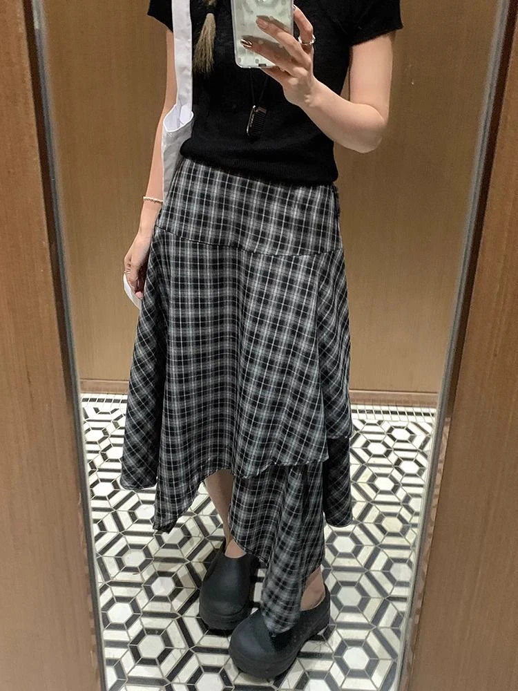 Streetwear Irregular Plaid Skirts Women Chic Vintage Design Casual Skirts Harajuku A Line Midi Skirts All Match Y2K Aesthetics