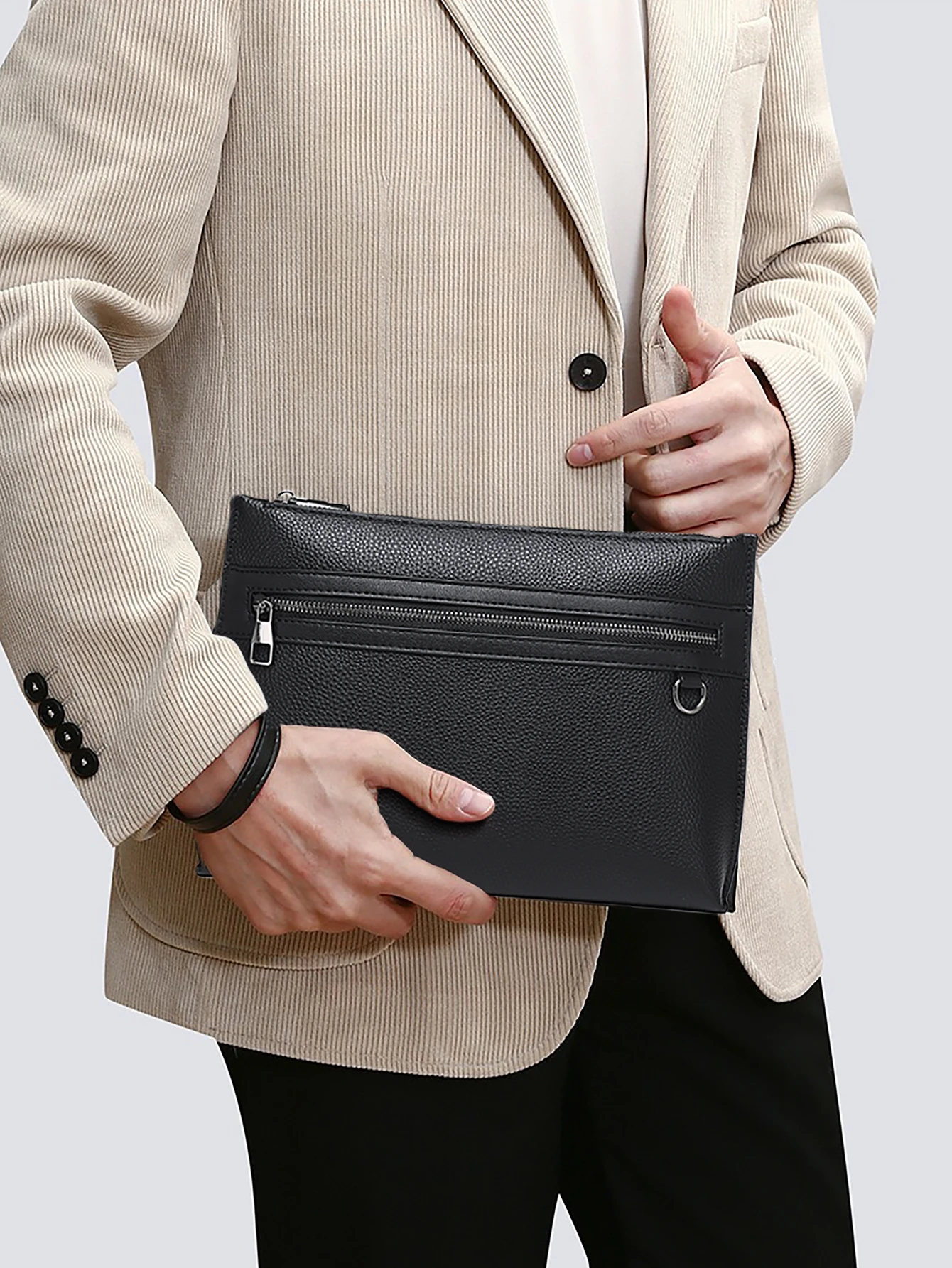 

Stylish Desigh Men's Handbag Black Textured Clutch Bag for Men with Zipper Pocket Secure Travel Phone Wallet Card Cash Organizer