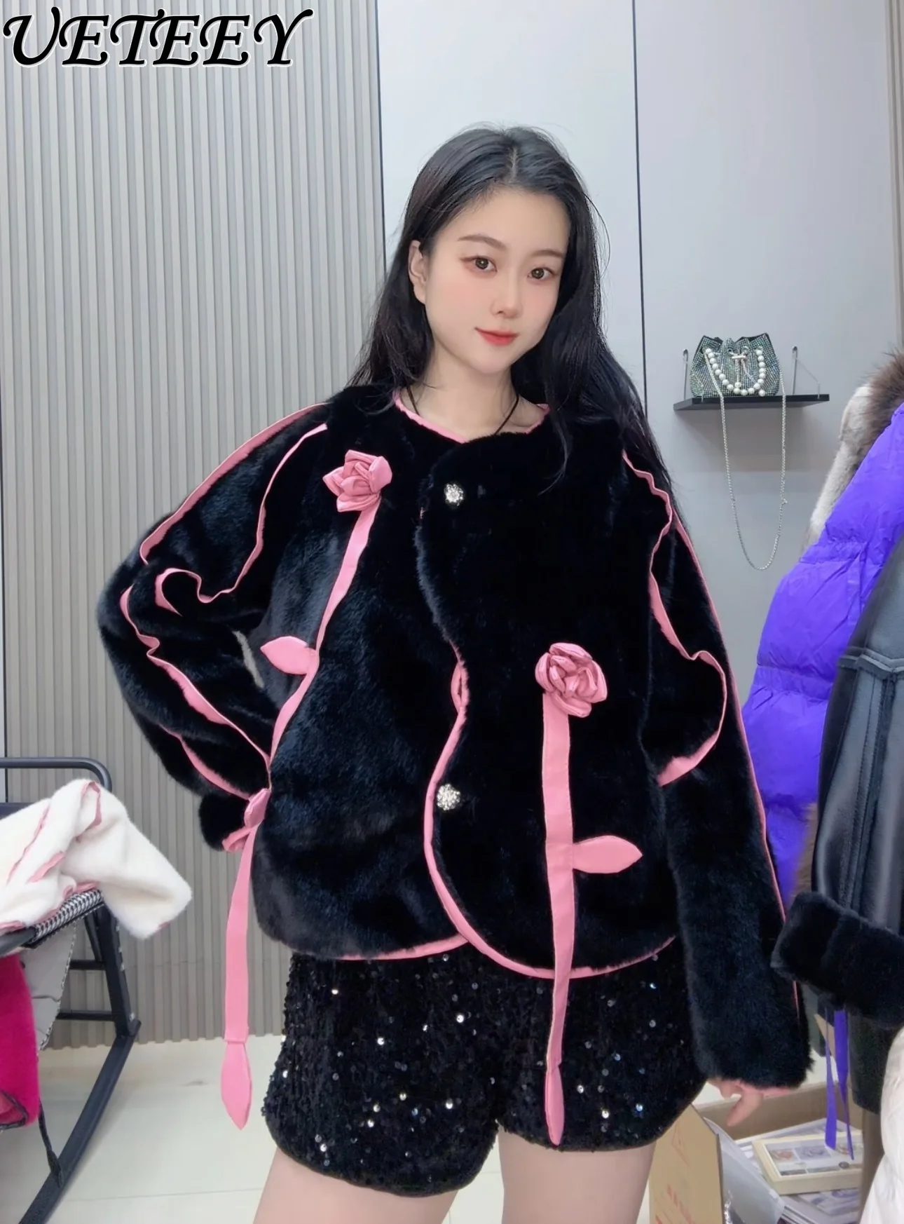 

New 3D Flower Winter Short Furry Coat Elegant Women's Versatile Color-Block Jacket Exquisite Fashion Round Neck Faux Fur Coat