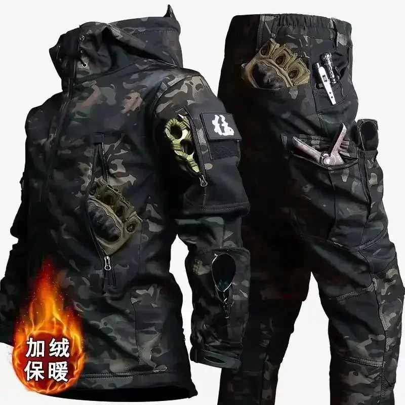 2024 Outdoor Soft Shell Windproof Waterproof Mountain ClimbingHunting Cold Resistant Tactical Set with Fleece Affordable Price