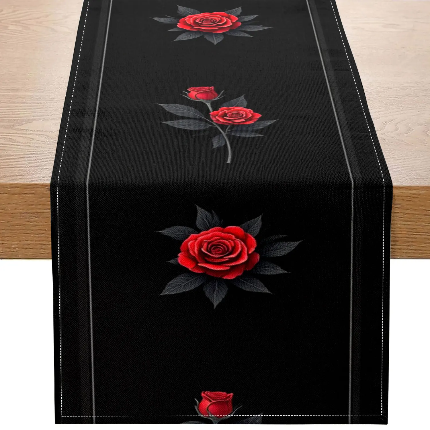 1 Piece of Dark Gothic Style Table Runner, Decorated with Vibrant Red Rose Patterns, Suitable for Parties and Dark-Themed Decorations