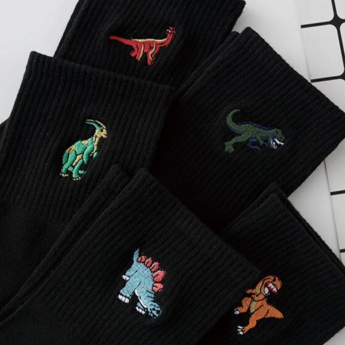 5/10 Pairs Crew Socks Cartoon Dinosaur Comfortable, Breathable, Moisture Wicking and Sweat Wicking