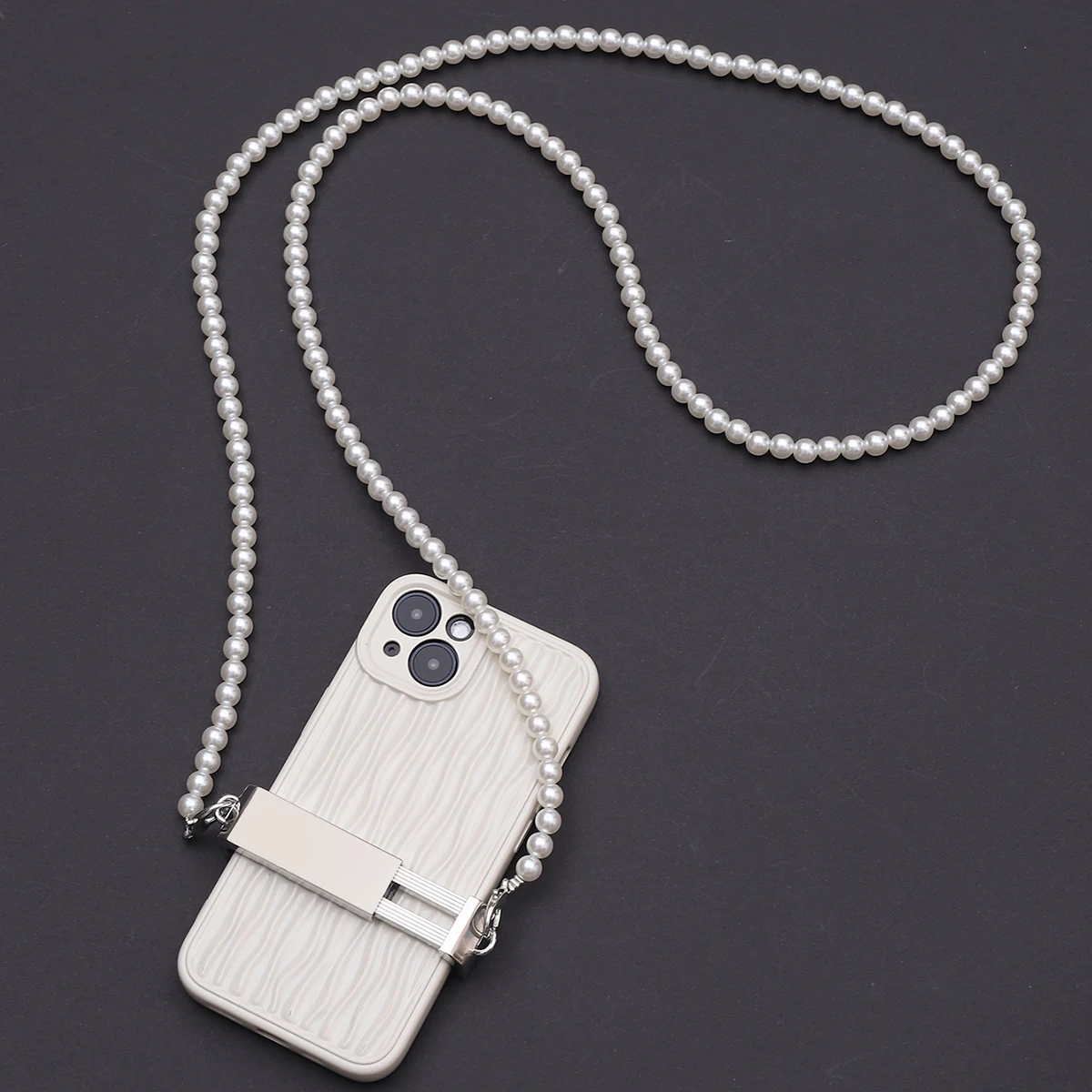 Black Love Clip With Lron Chain Pearl Chain Diagonal Cross Chain Phone Clip