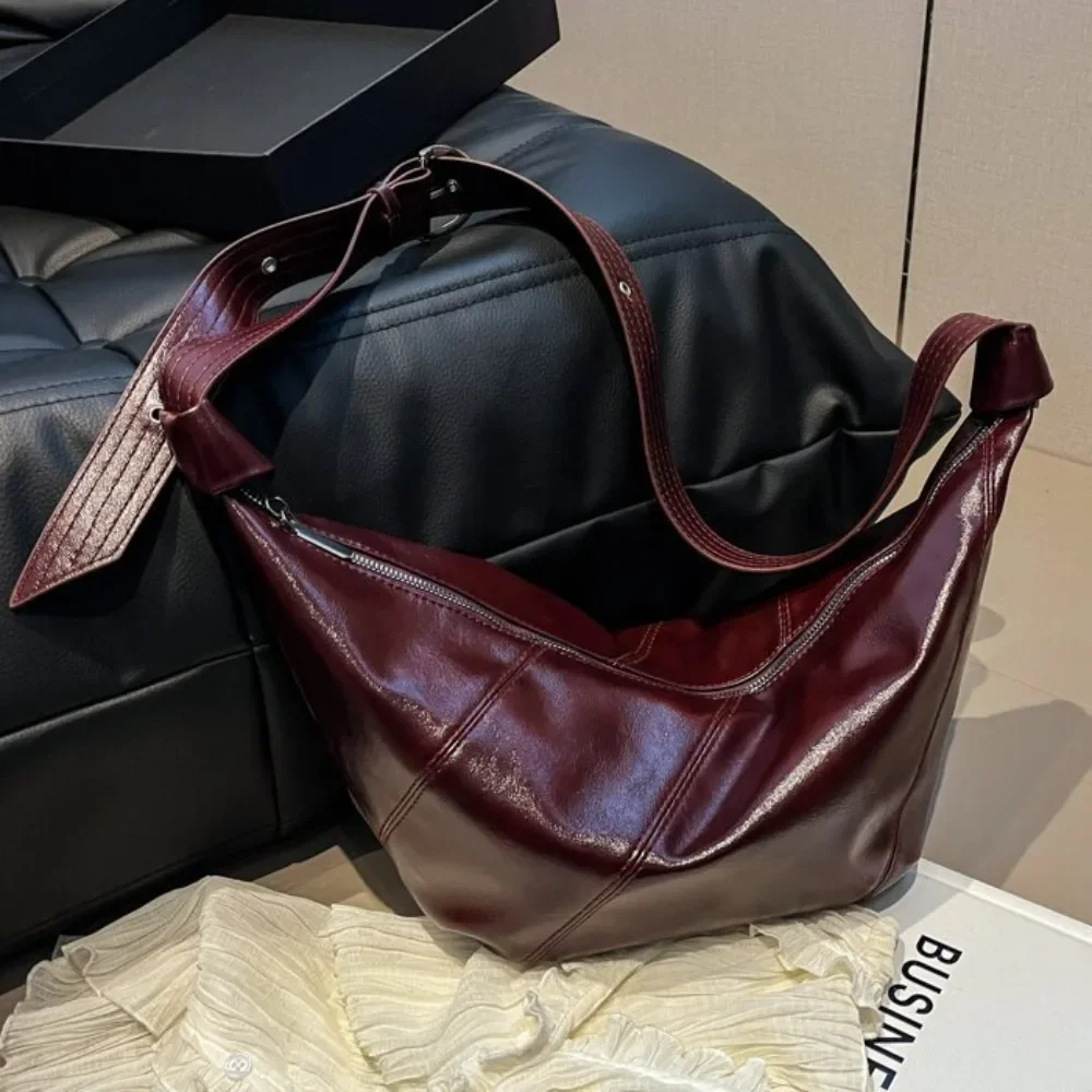 

Сумка-тоут Hobos с маслом полумесяца, мягкая стеганая сумка на плечо, большие сумки через плечо для женщин, сумки с облачными пельменями, сумки 2025, новинка