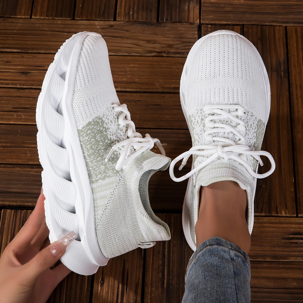 Men's Spring and Autumn Mesh Breathable Lightweight Soft-Soled Comfortable Sneakers Fly-Knit Sock-Style Blade Sole Casual Shoes