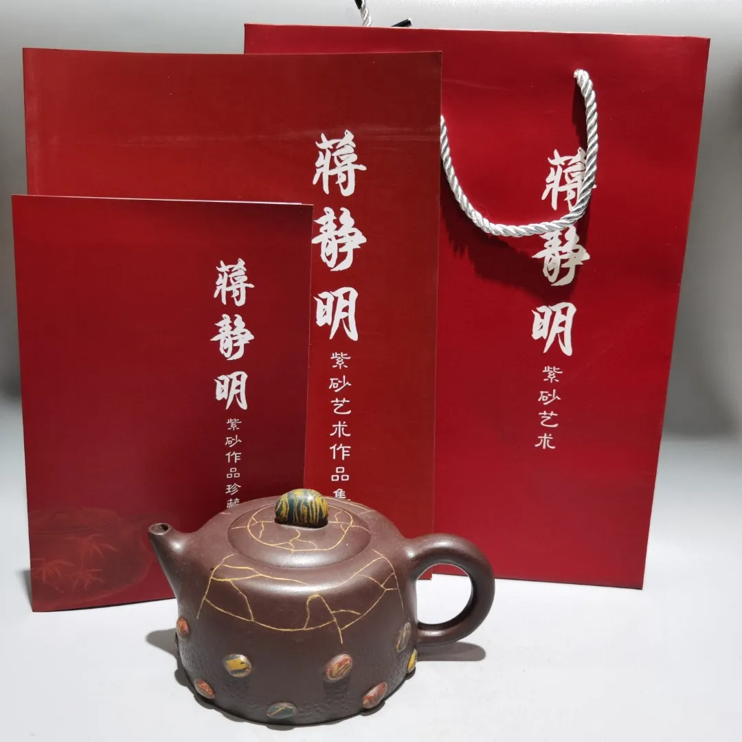 

Classic Purple Clay Teapots With Exquisite Craftsmanship and Beautiful Appearance are Worth Collecting as Home Crafts