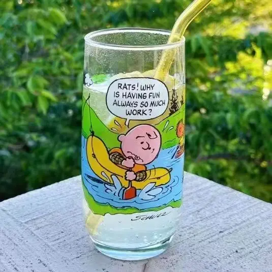 Snoopy Cartoon Leuke Glazen Waterbeker Creatieve Kawaii Mannelijke Vrouwelijke Paar Dezelfde Melksap Koffiekopje Anime Perifere Gift