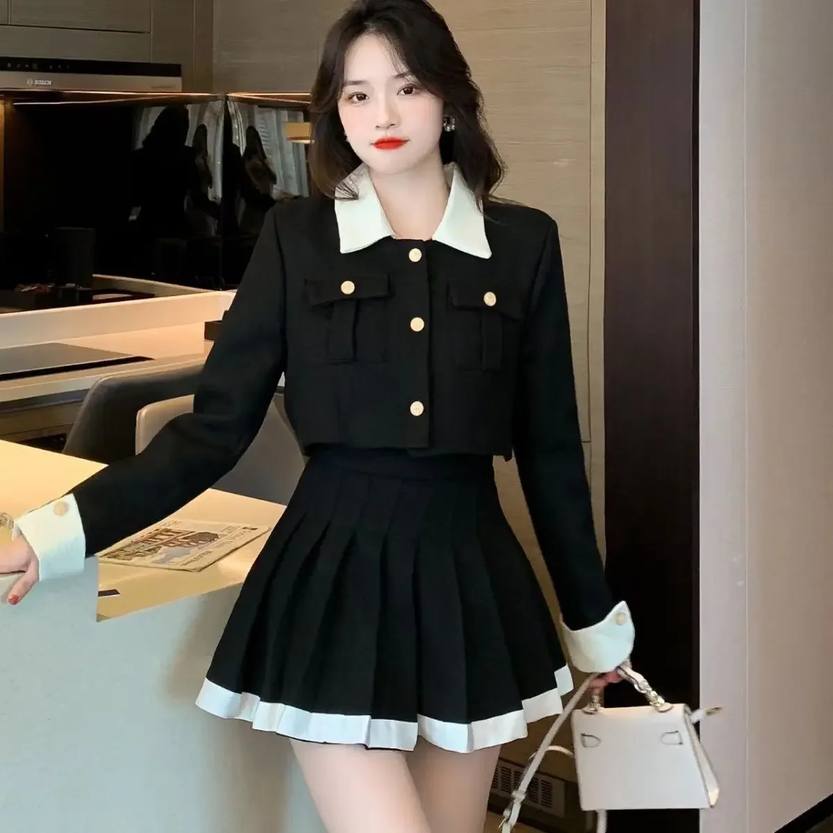 French Style Uniform Short Coat High Waisted Pleated Skirt two-piece College Style Uniform  Women Autumn Winter Dress Set