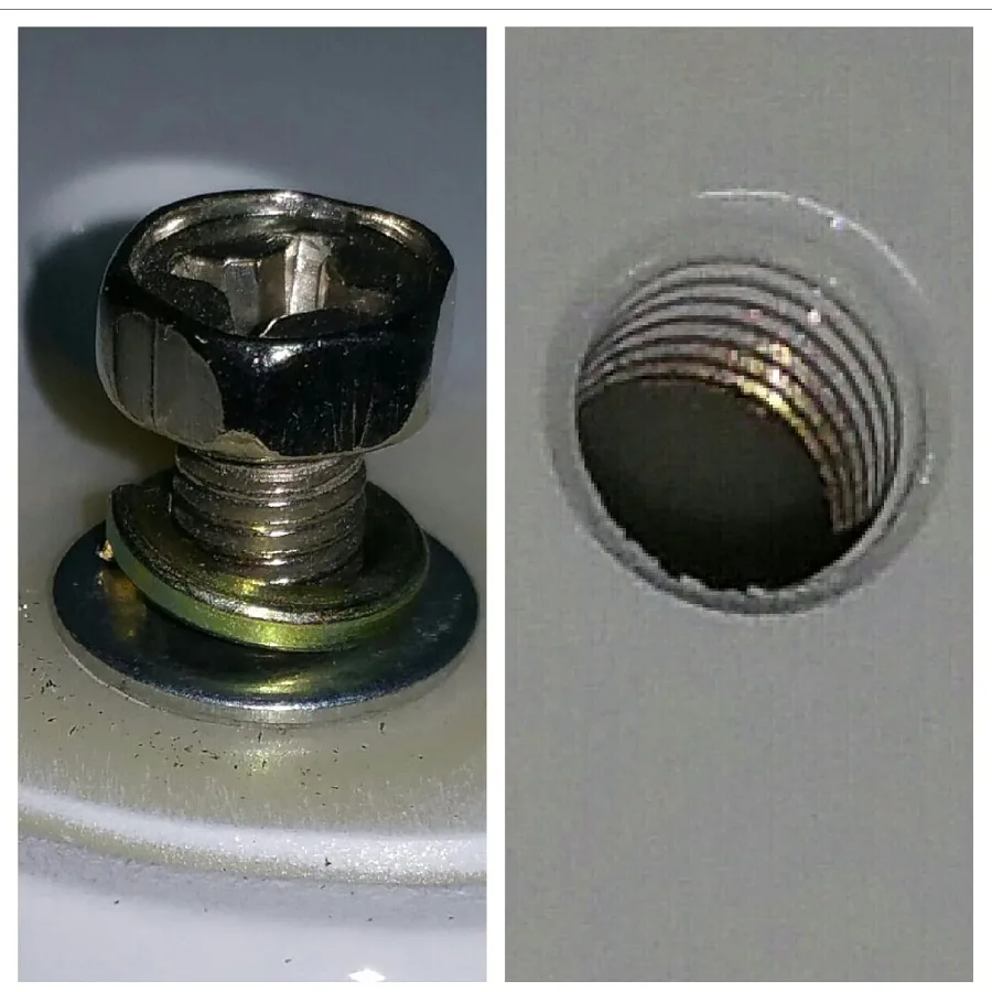 Malowany spoiler w stylu fabrycznym do Chryslera 300 518 PWD z taśmą 3M w zestawie, idealny do stylizacji pojazdów na zamówienie i poprawy aerodynamiki.