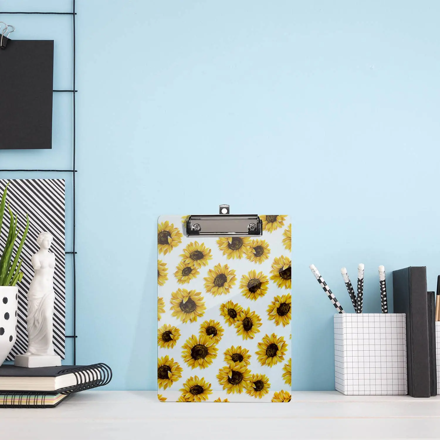 Sunflower Acrylic Clipboard A4 Size Decorative Plastic Clipboards with Metal Clip for Hanging for Students Classroom Office