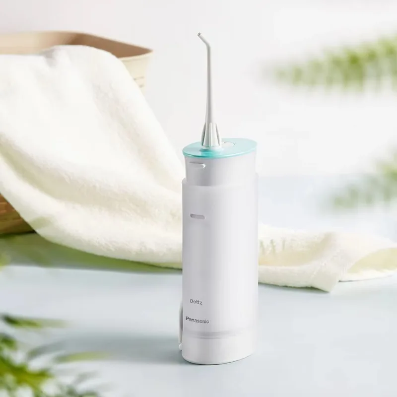 Panasonic Portable Oral Rinse - 2 Modes - Dry Battery - Cordless Flosser - Clean Gums - IPX7 waterproof