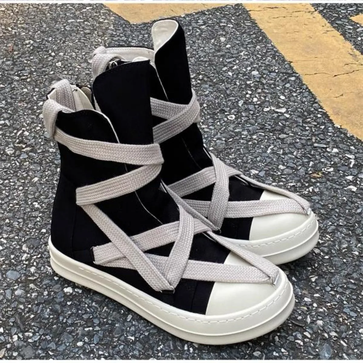 

Brand Men Sneakers Jumbo Laces Black Canvas Casual Shoes Pentagram Luxury Designer High Top Shoe Women Zipper Flat Ankle Boots