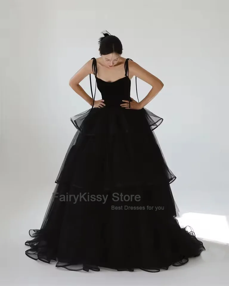FairyKissy Princess Black Tiered Wedding Dresses Korea Photo shoot Spaghetti Straps Layered Evening Gowns Corset Back Customized image 2