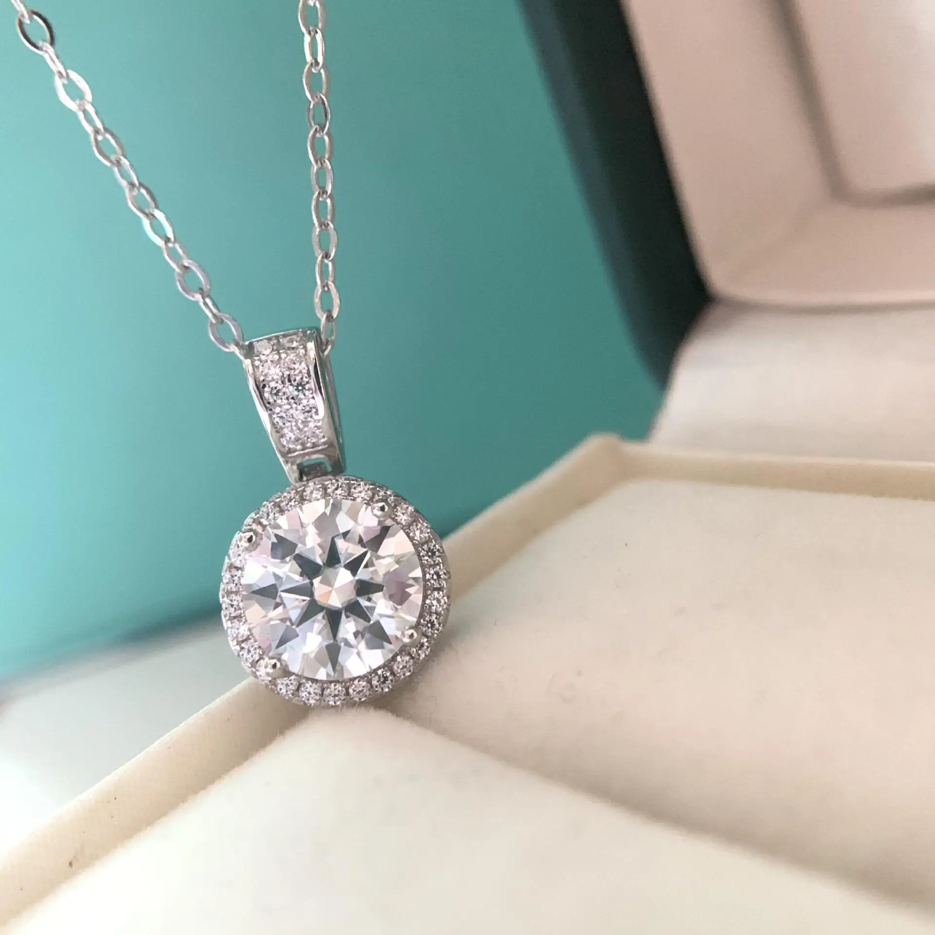 2ct Moissanite Tennis Necklace for Woman Wedding Jewely with Certificate 925 Sterling Sliver Plated 18k White Gold Necklace 5