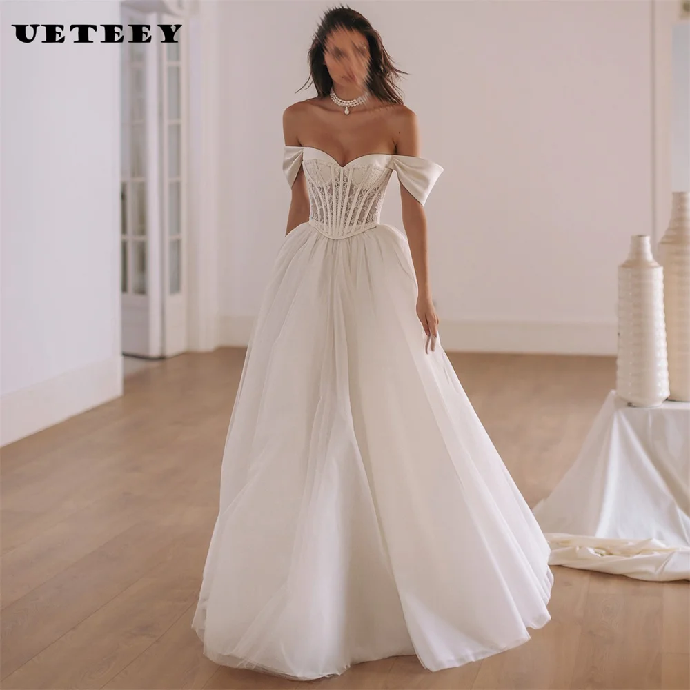 

UETEEY Customized Lace V Neck Off Shoulder Organza Wedding Dress Elegant A Line Lace Up Back Court Train Bridal Gown