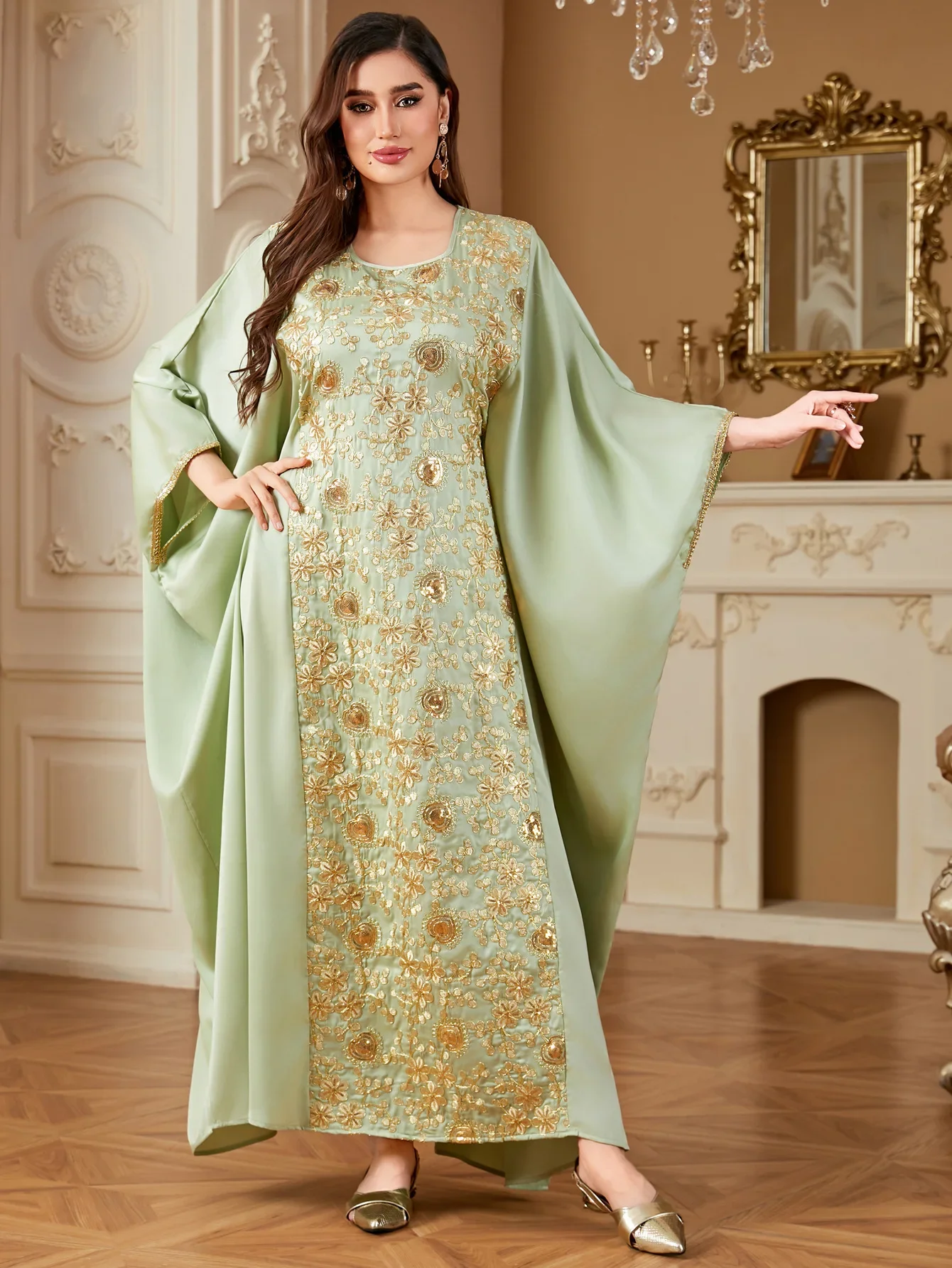 Eid Embroidery Abaya Satin Kaftan Women Muslim Batwing Sleeve Dress Loose Robe Party Gown Ramadan Kebaya Caftan Marocain Femme