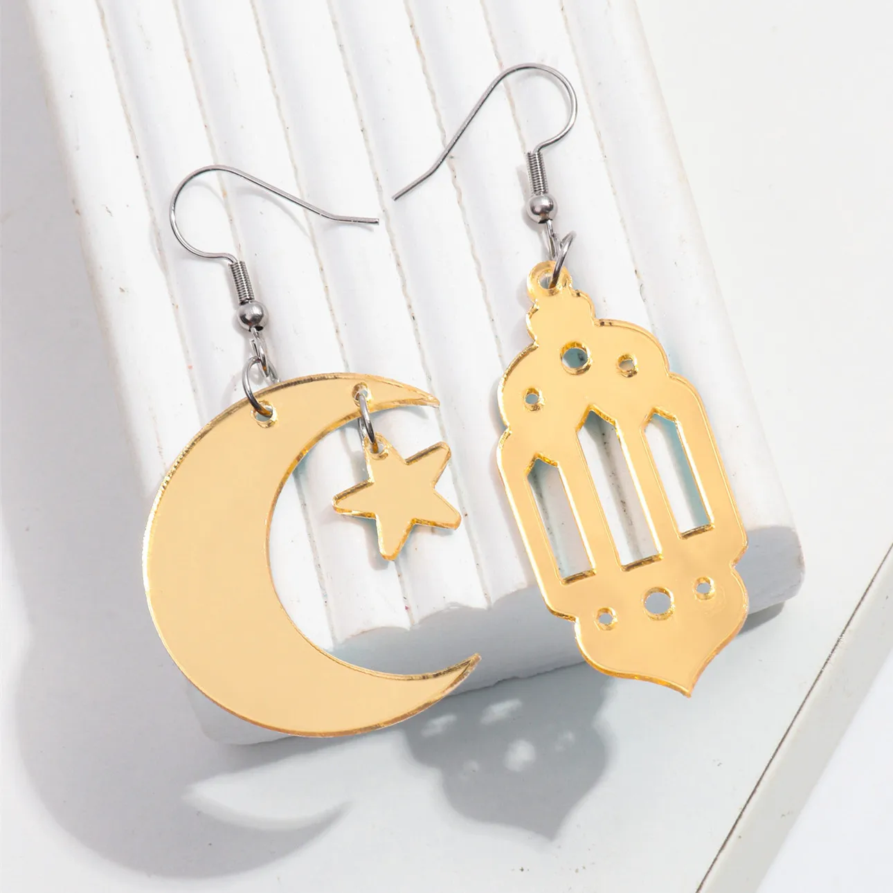 

New Ramadan Gift Earrings Gold Color Mirror Star Moon Church Acrylic Drop Earring for Women Arab Muslim Islamic Jewelry