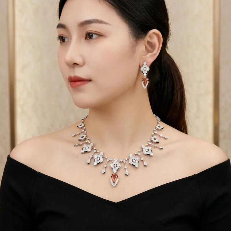 Vintage Fashion Necklace Earrings Women Lady Inlay Jacinth Triangle Cubic Zircon Tassels Pendant High-end Party Jewelry Sets