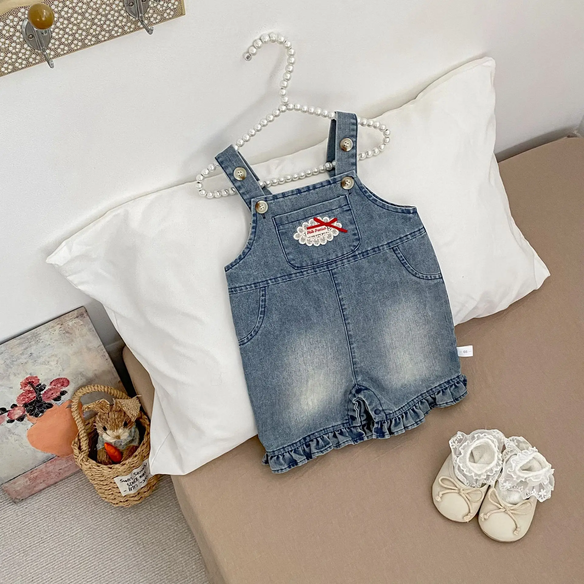 

2026 Summer New Cute Little Girls Thin Denim Overalls Children Loose Jeans Baby Girl Strap Shorts Kids Loose Jumpsuit