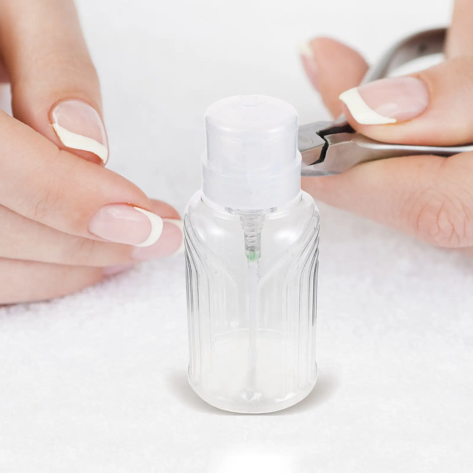 6Pcs 200Ml Clear Black Pet Press Pump Bottles Leakproof Nail Liquid Holder Refillable Manicure Dispenser for Travel Salon Daily
