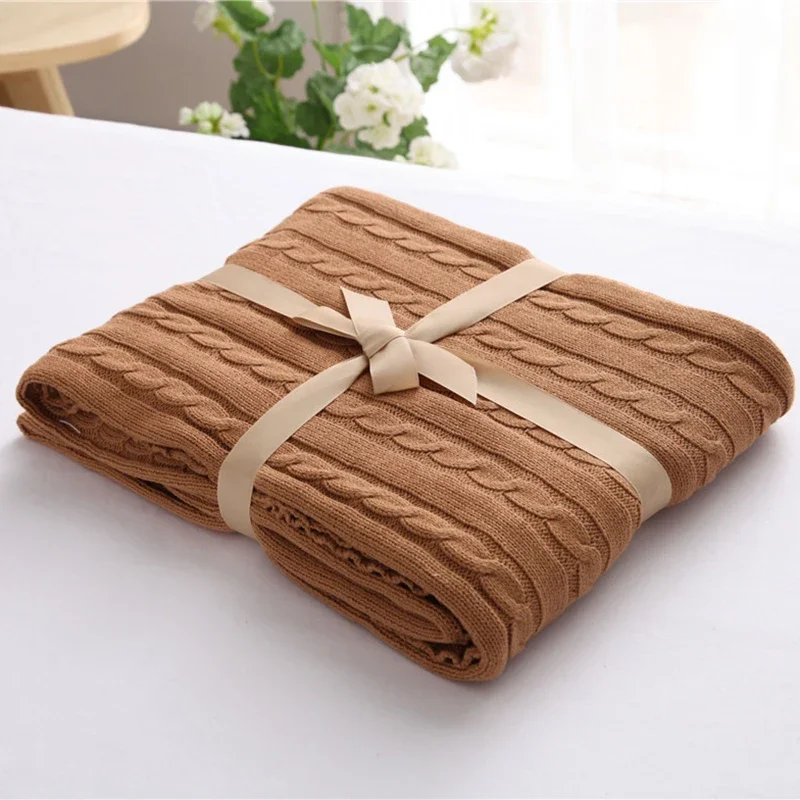 High Quality 100% Cotton Blanket Handmade Soft Knitted Solid Color Plaid Throw Blanket on Sofa Bed Plane Warm Bedspreads Gift