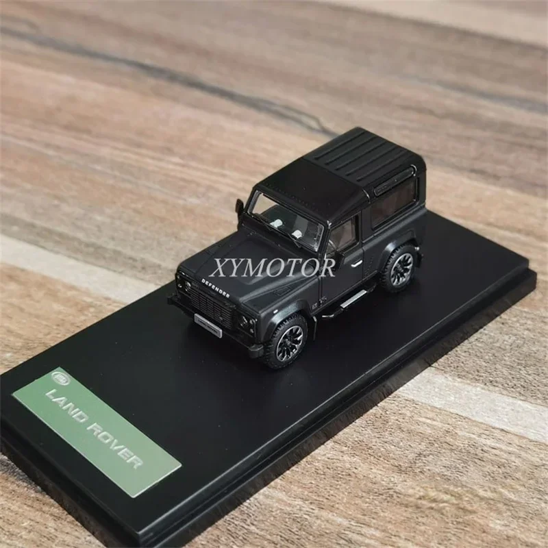 LCD 1/64 For Land Rover Defender 90 Works V8 70th Anniversary Diecast Model Car Toys Hobby Display Collection Ornaments