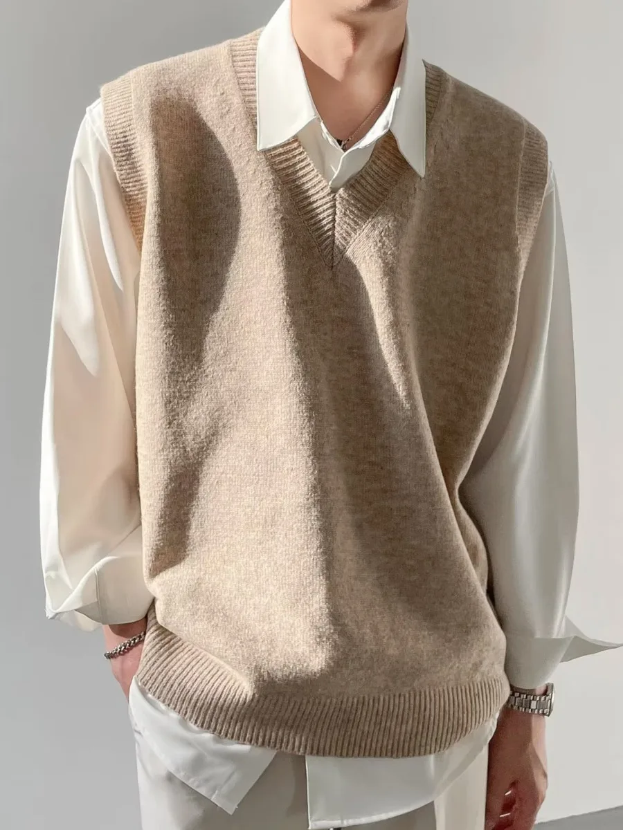 Chic V Neck Sweaters Mens Vintage Solid Slim Knit Vest Pullovers All-match Knitted Tank Tops Men Trendy Sleeveless DK Uniform
