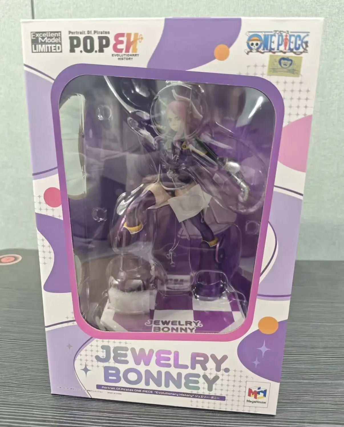 

MegaHouse Portrait.Of.Pirates ONE PIECE Jewelry·Bonney Evolutionary History Ornaments Toys Figures