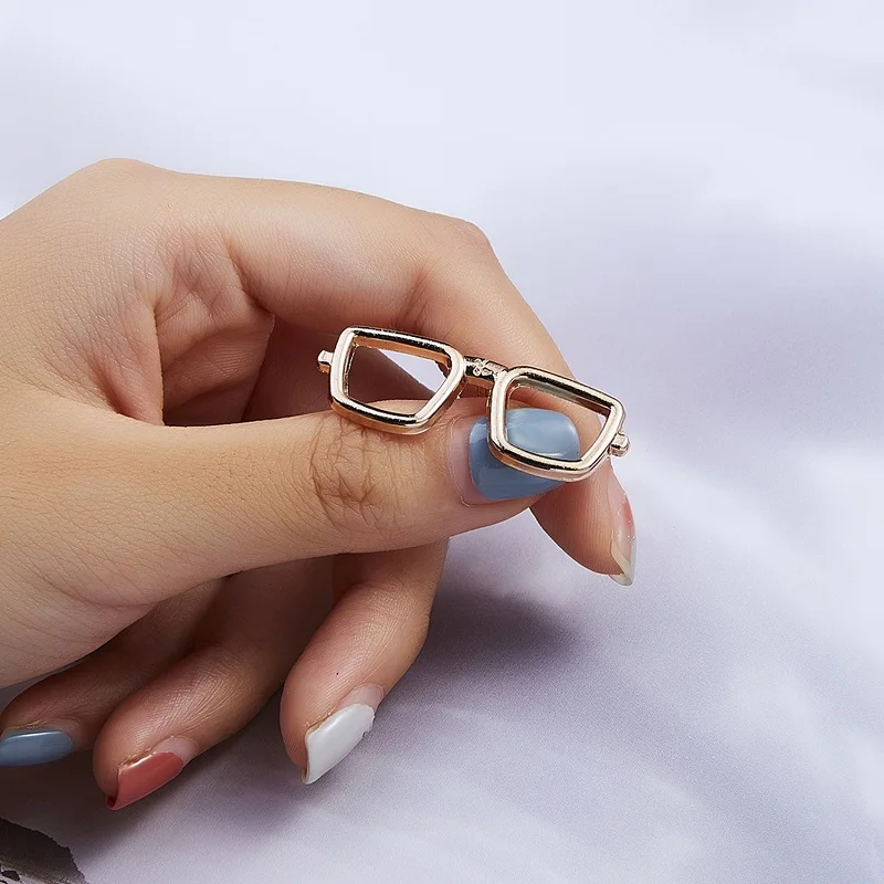 Interesting Scissor Planes Alloy Brooches Collar Needle Men/Women Hat Shirt Collar Pin Party Daily Accessory Backpack Decoration