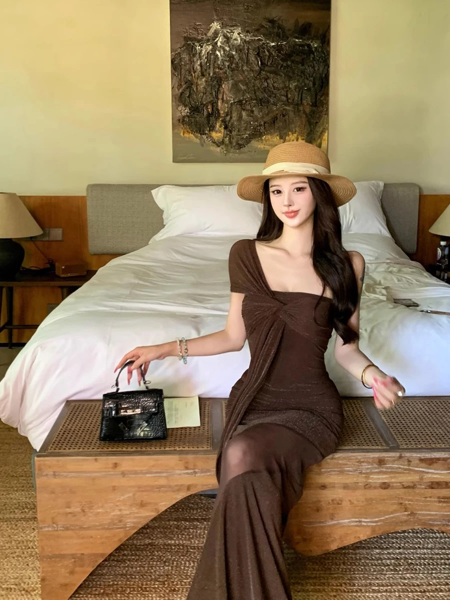 ReddaChic Vestido feminino com espartilho torcido e glitter, elástico, ombro de fora, rabo de peixe, maxi, malha longa, bodycon, festa, verão, noite, roupa de balada