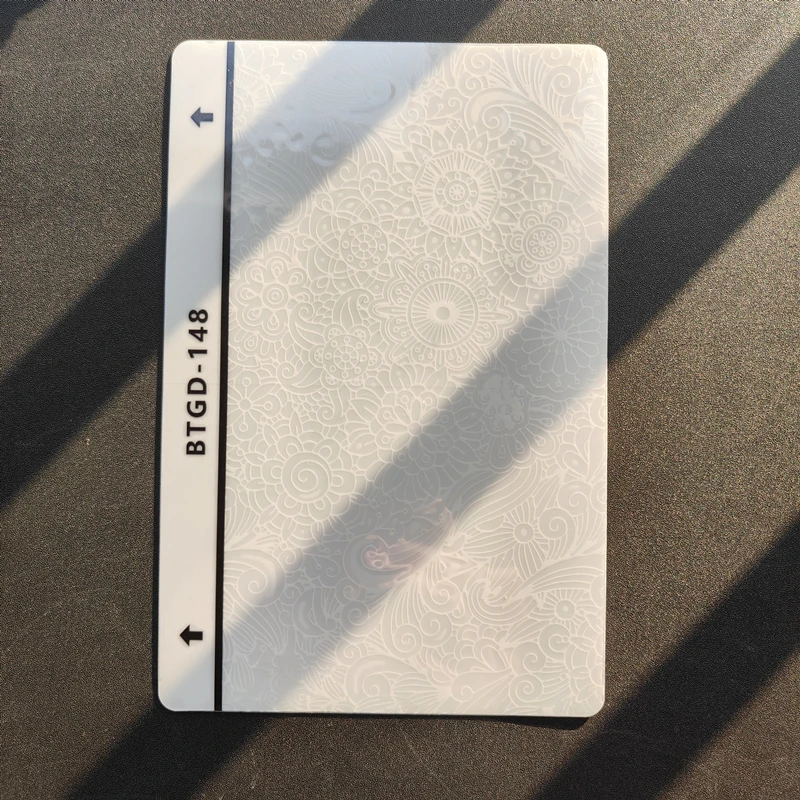 50pcs Matte Transparent 3D Embossed Back Sticker Rear Cover Protective Film For Mobile Phone Skin Hydrogel Sheet Cutting Machine