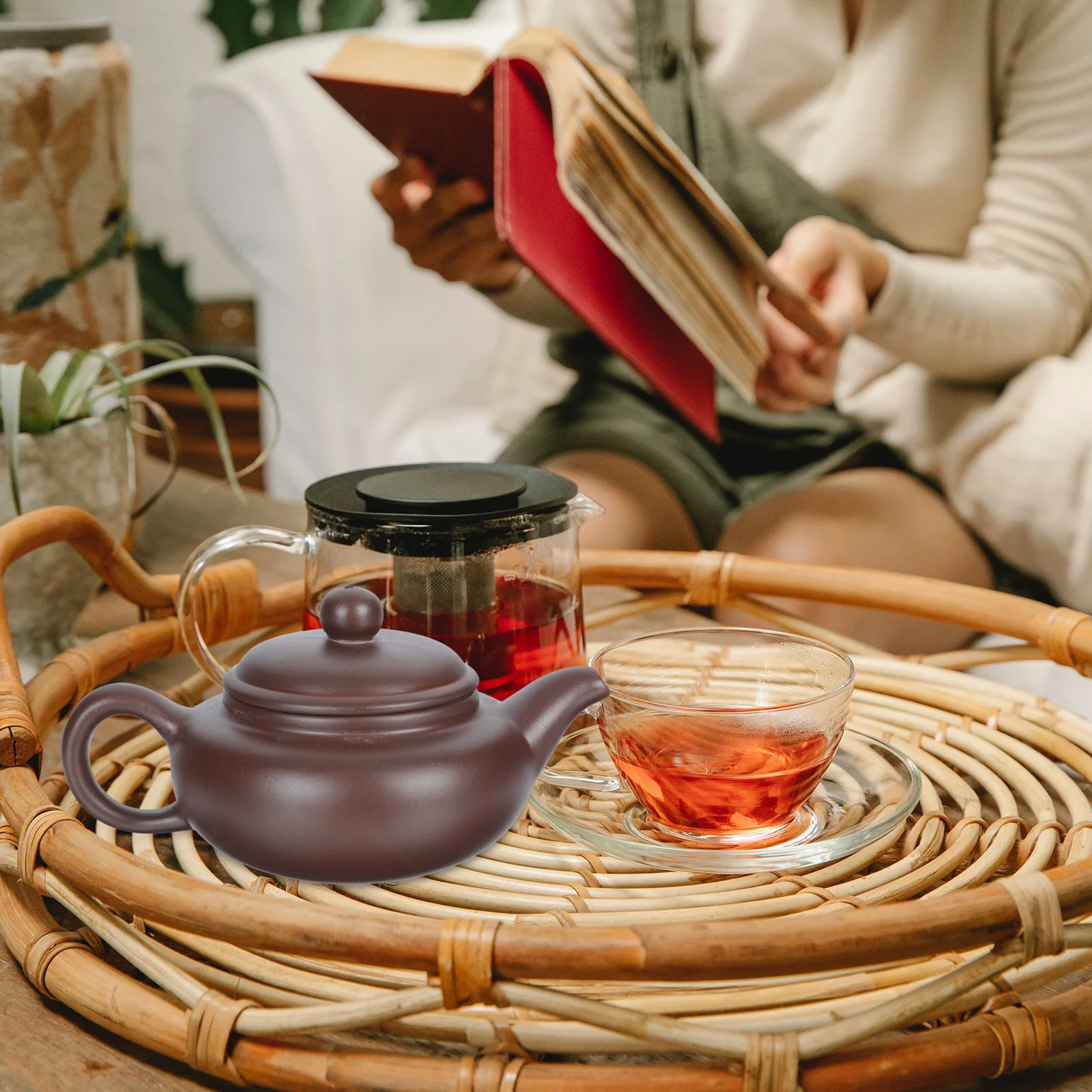 

1Pcs Purple Sand Teapot Household Tea Kettle Practical Clean Comfortable Handle Elegant Design Home Office Use