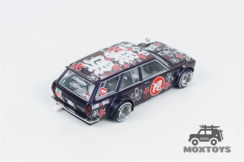 Kaido House x MINI GT 1:64 Datsun KAIDO 510 Wagon Hanami V3 Diecast Model Car