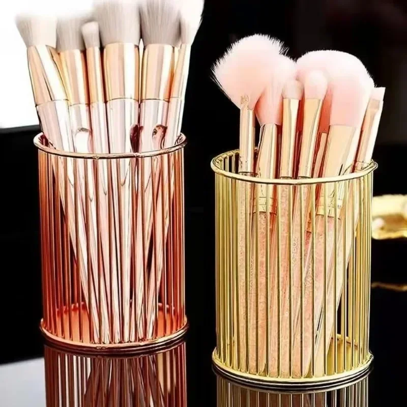 

1PC Cosmetics Makeup Brushes Box Cylindrical Case Lipstick Brush Pen Holder Organizer Iron Pen Rose Gold Vintage Makup bag