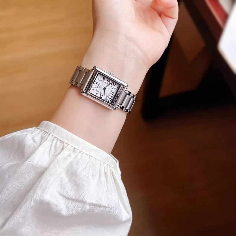Classic Trend Ladies Watch Elegant Simple Classic Waterproof 2025 Quartz Watch Birthday Gift